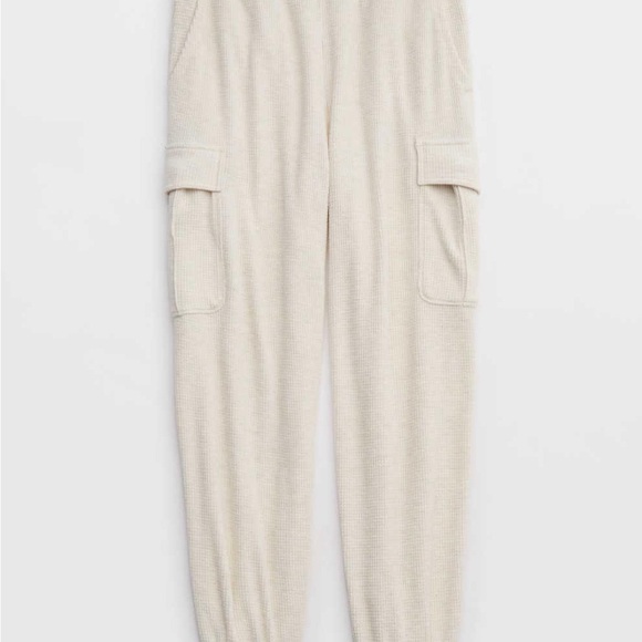 Aerie Traveler Waffle Cargo Jogger - Picture 3 of 3